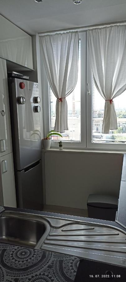 Apartment Travel Hub *** Varaždin 外观 照片